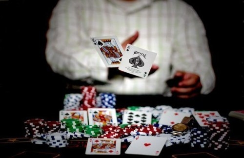 Так называемый «попрошайка», зачастую, используется средними игроками для вэлью-бета.