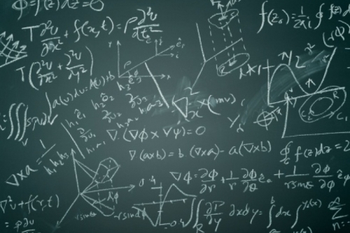 покер, тайтово-агрессивная игра, пассивная стратегия, ТАГ, TAG, точка безубыточности, стратегия в покере, одномастные комбинация, туз-король, карты борда, флоп, терн, ривер