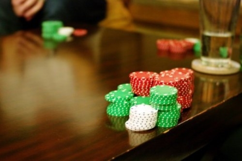 покер, глубокие стеки, особенности стратегии игры, дип-стеки