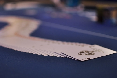 Изменяем свой игровой стиль.Турнирный покер, тайтовый стиль, лузовый игрок