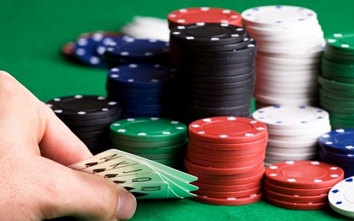 Пять вещей, которые при игре в хедз-ап в безлимитном холдеме совершать не стоит.Хедз-ап, лимп, стартовые руки, овербет, ставка.