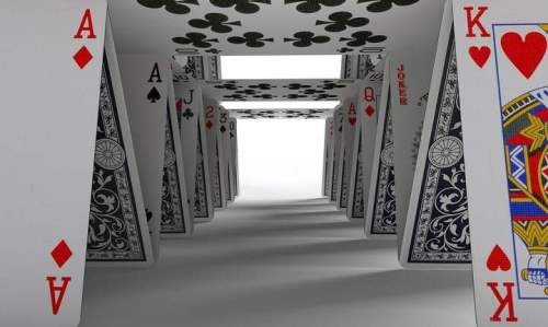 тоннель из карт Еще один эффективный покерный прием