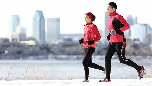 Онлайн покер и здоровый образ жизни.Покер, режим дня, зрение, еда, физическая активность.