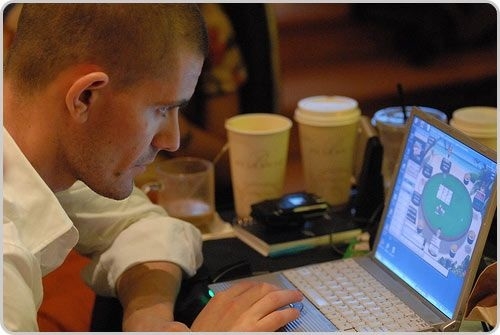 Эксплуатируем себя сами. Стратегия, диапазон, карманные карты, эксплуатация, самоэксплуатация