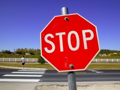 кэшаут в покере, помехи в игре, ошибки, рост по лимитам