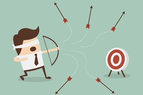 покер, ошибки, промахи в покере, ре-рейз банк, три-бет пот, fit-or-fold, мимо цели