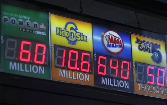 Лотереи PowerBall, Pick Six, Mega Millions, Jersey Cash презентуют свои джек-поты на табло