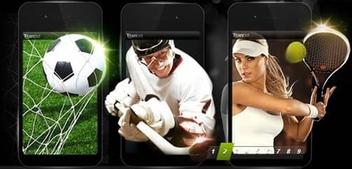 Три смартфона, на которых изображены: мяч в футбольной сетке, хоккеист и теннисистка