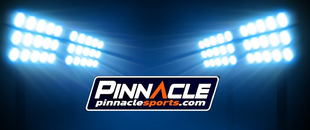 Горящие софиты и фирменная надпись "PinnacleSports"