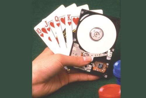 покер, выбор компьютера, накопитель, винчестер, жесткий диск, покерный софт, HDD, SSD? скорость чтения, скорость записи, многостоловый покер