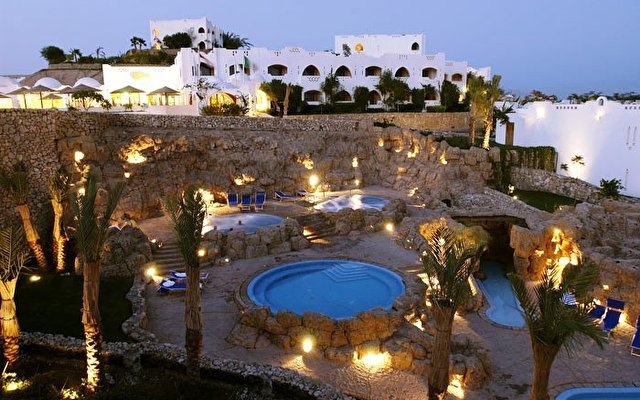 Вид на отель Domina Coral в Шарм Эль Шейхе