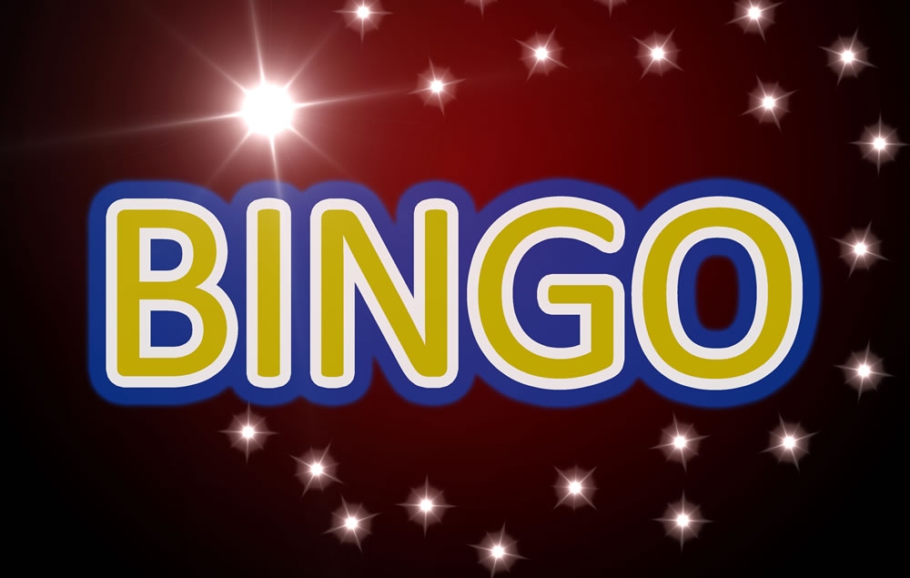 Сине-желтые буквы "BINGO"