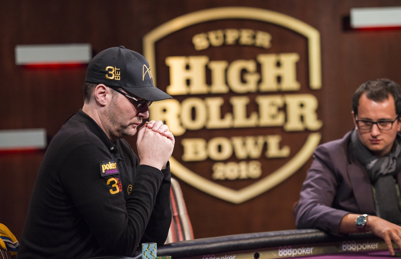 Игроки на Super High Roller Bowl 2016