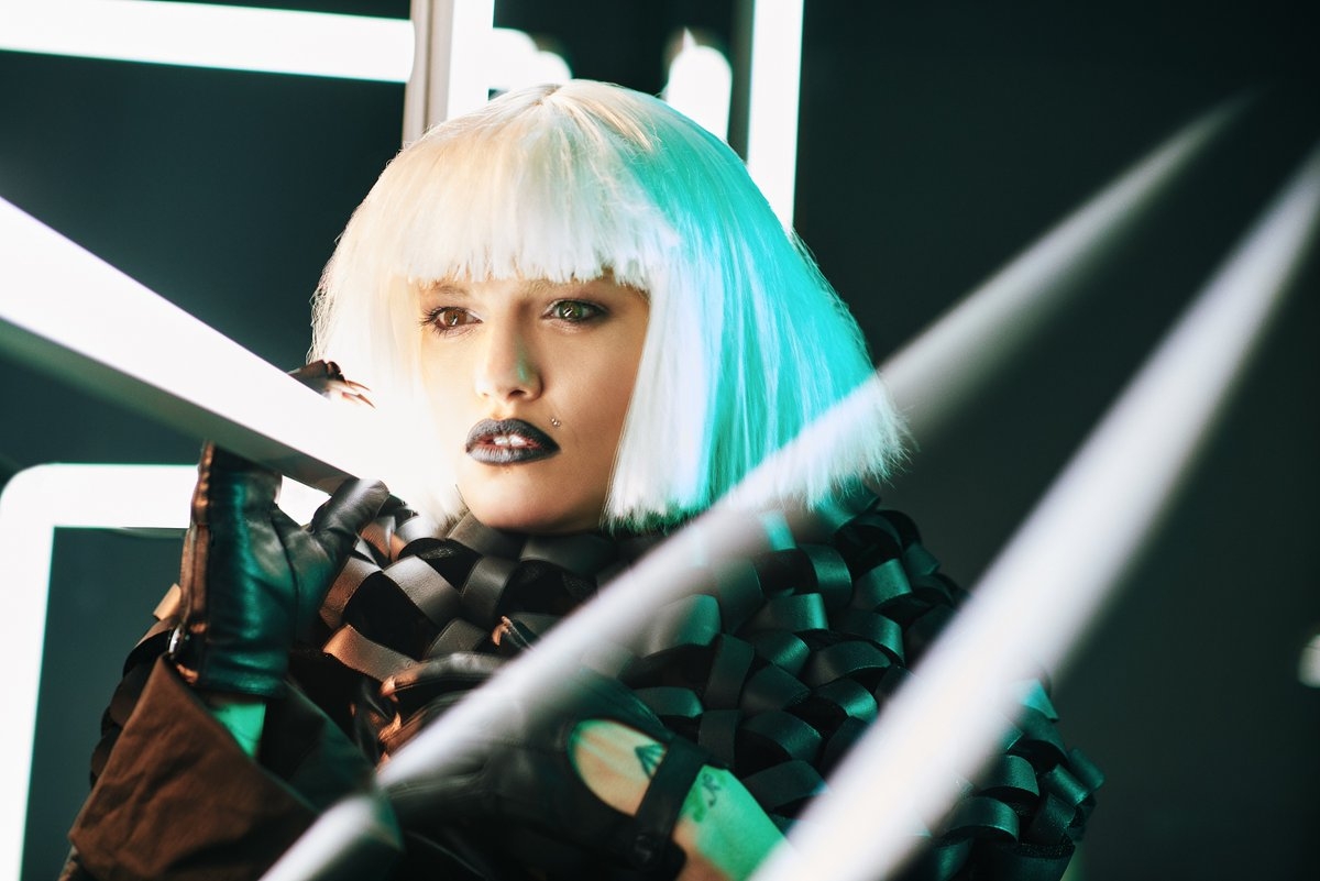 Солистка болгарской группы Equinox