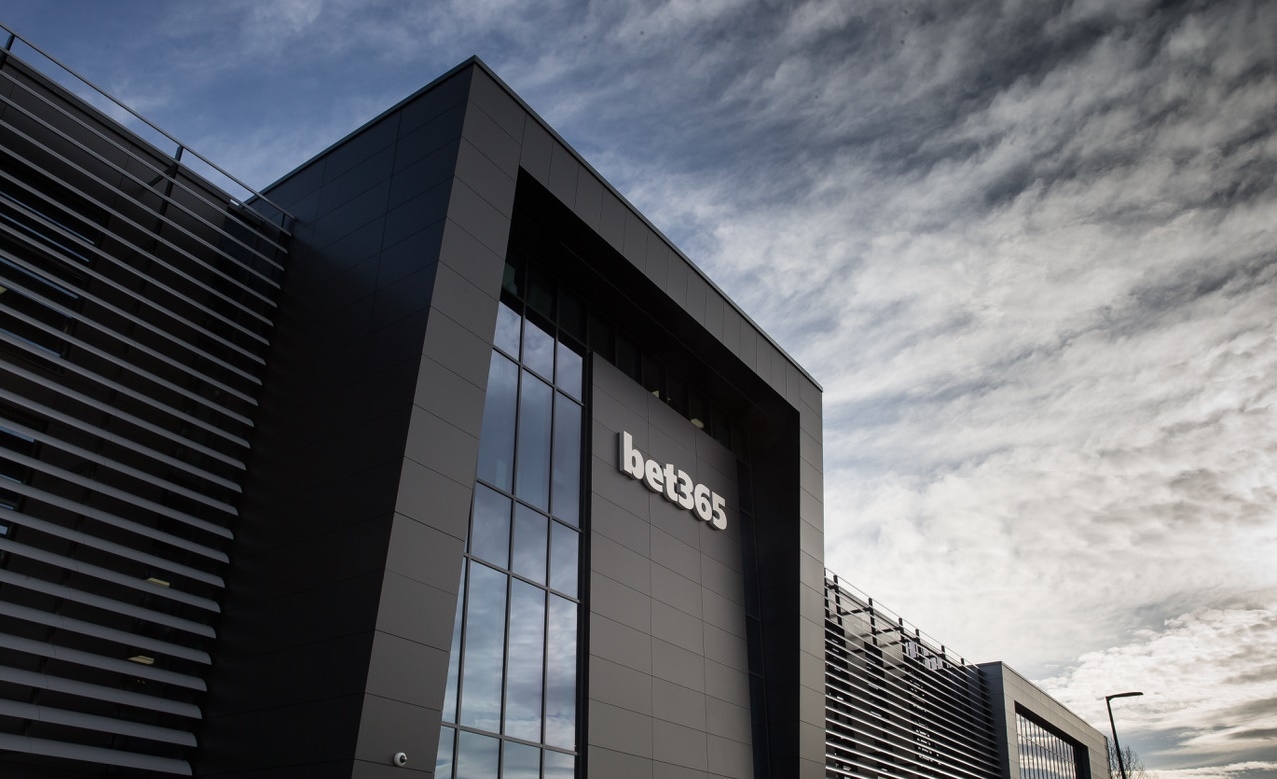 Здание Бет365 в районе Этрурия