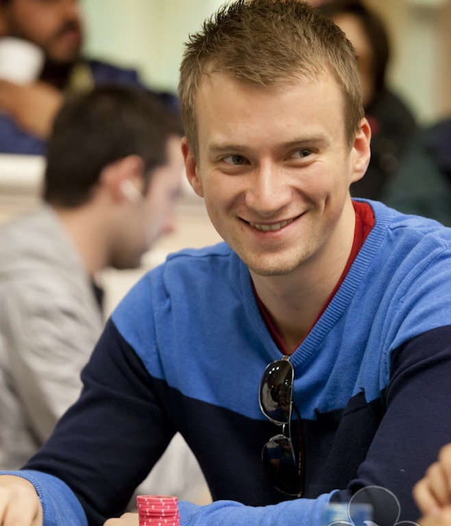 Майкл Уайврот, Full Tilt Poker, биографии, мастера покера, интересное, профессионалы