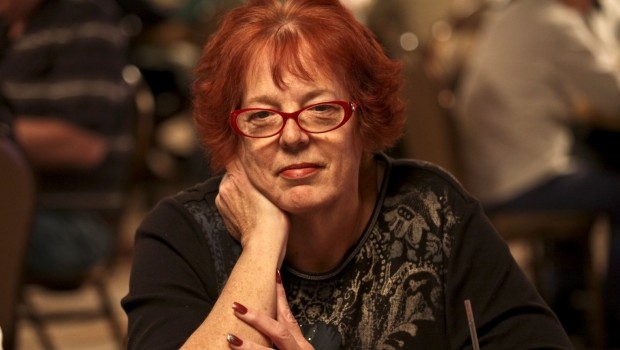 Наипервейшая леди покера Линда Джонсон)