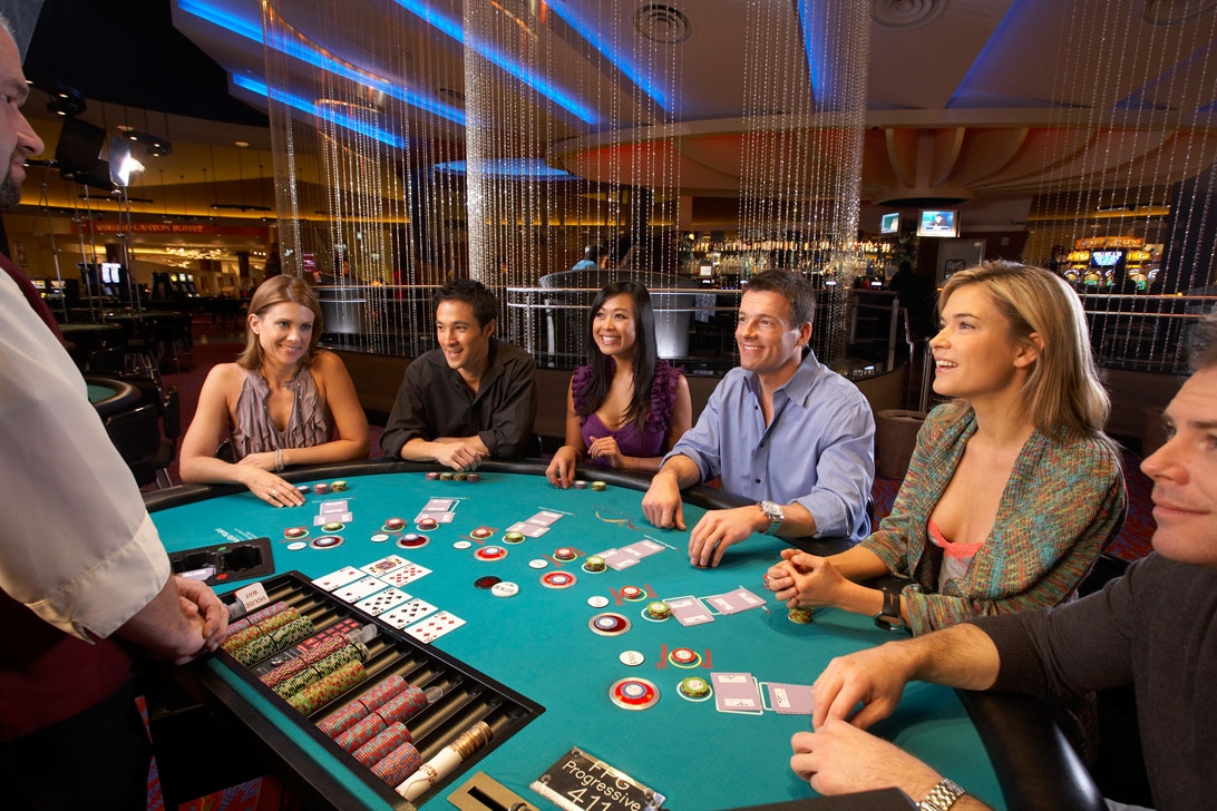 Играть в покер казино как выводить деньги из онлайн казино betplace