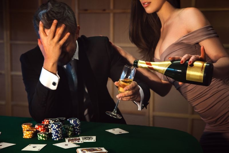 Проигрыш в онлайн казино плавучее казино спб