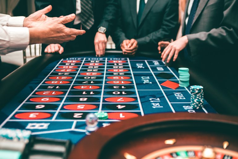Как заработать в рулетку в онлайн казино онлайн казино вулкан игровые автоматы