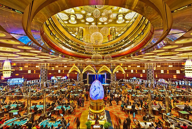 Grand Lisboa will push number of Macau gaming tables