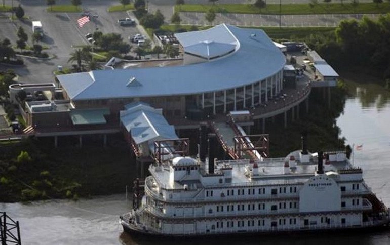 Hollywood Casino Baton Rouge, Casino Rouge