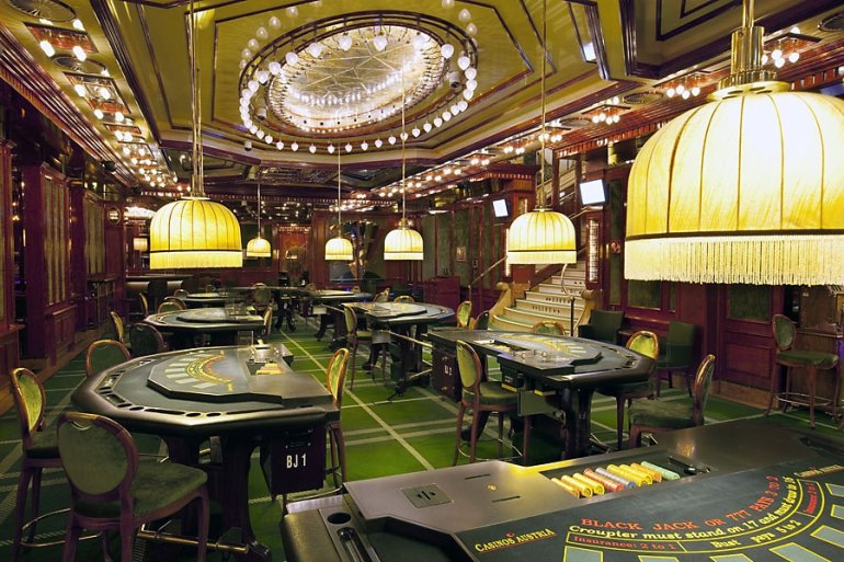 Игорный зал казино Vienna в Вене