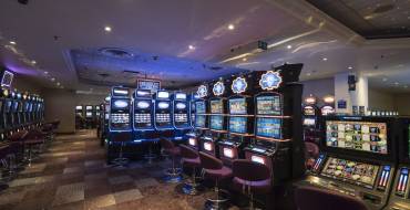 Regency Casino Mont Parnes: Автоматы