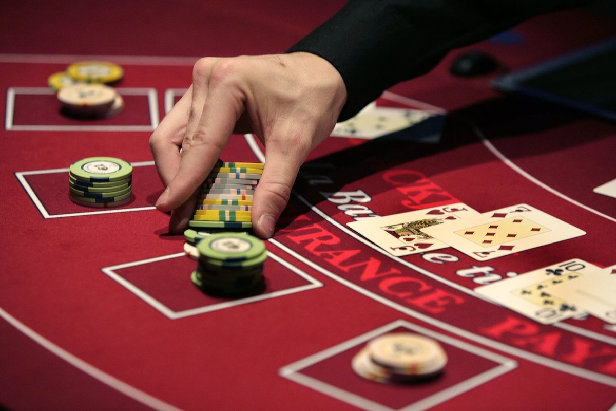 Ставки в онлайн казино игровой автомат сантехник играть
