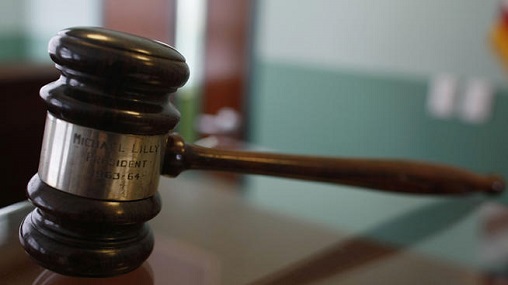 court-gavel-generic-law